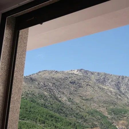 Casa Do Adro - Serra Da Estrela Дом отдыха *