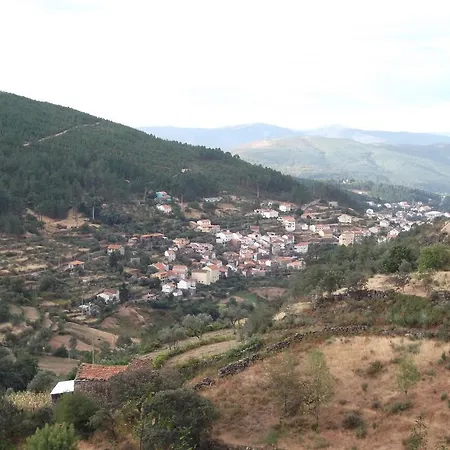 Casa de Férias Casa Do Adro - Serra Da Estrela Cortes do Meio